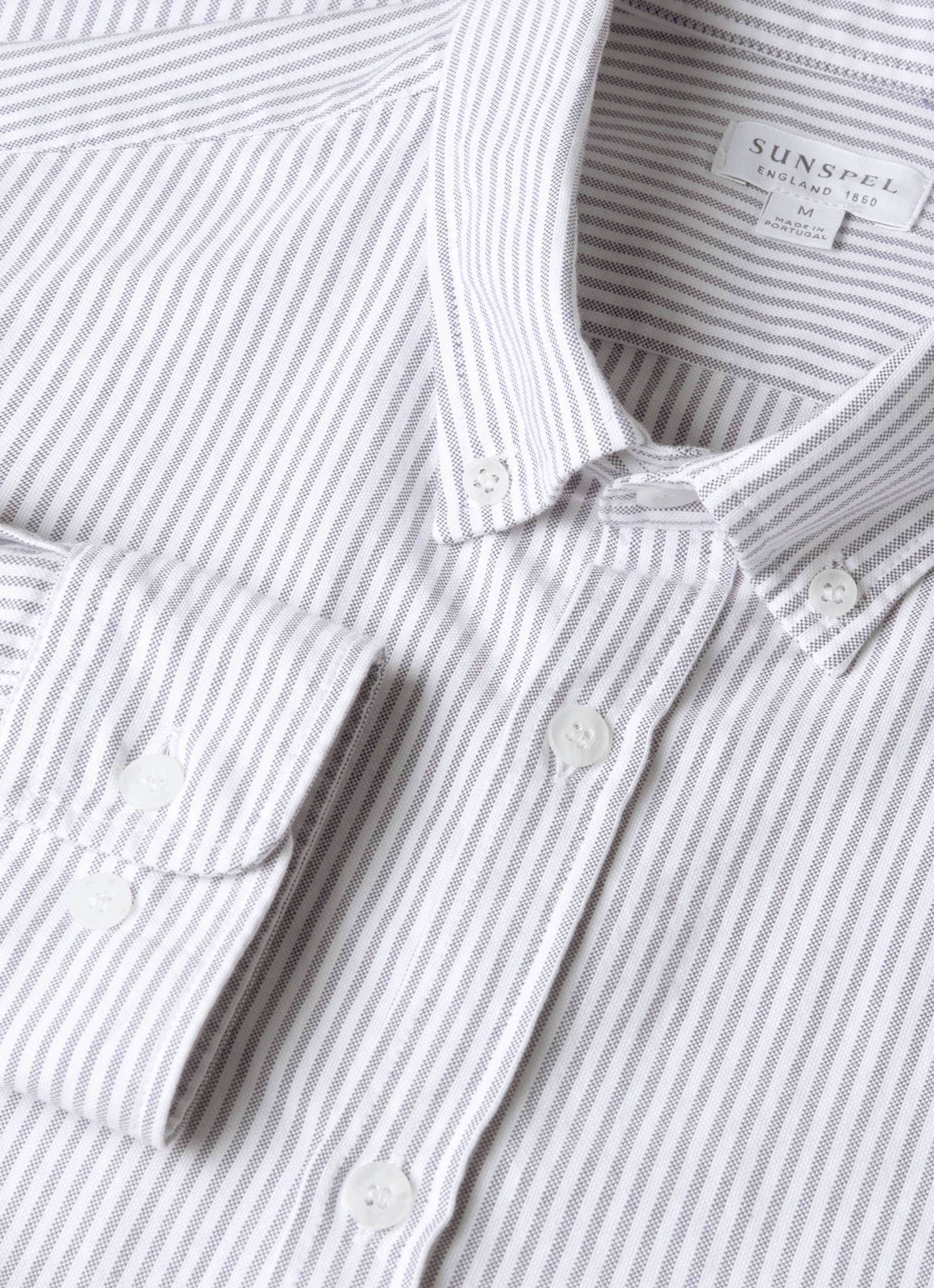 Men's Button Down Oxford Shirt in White/Navy - Image 4