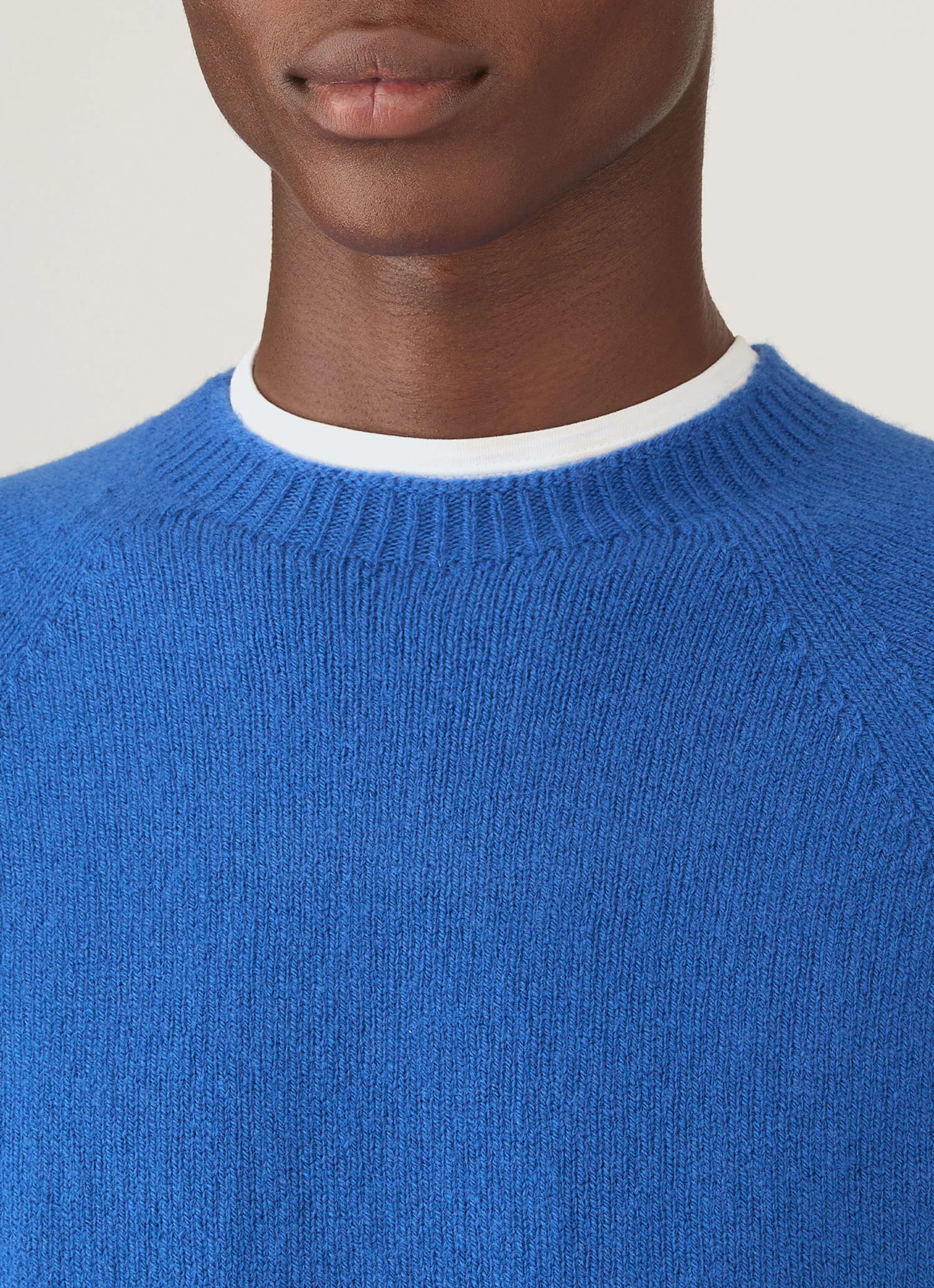 Men's Lambswool Crew Neck Jumper in Cobalt - Image 6