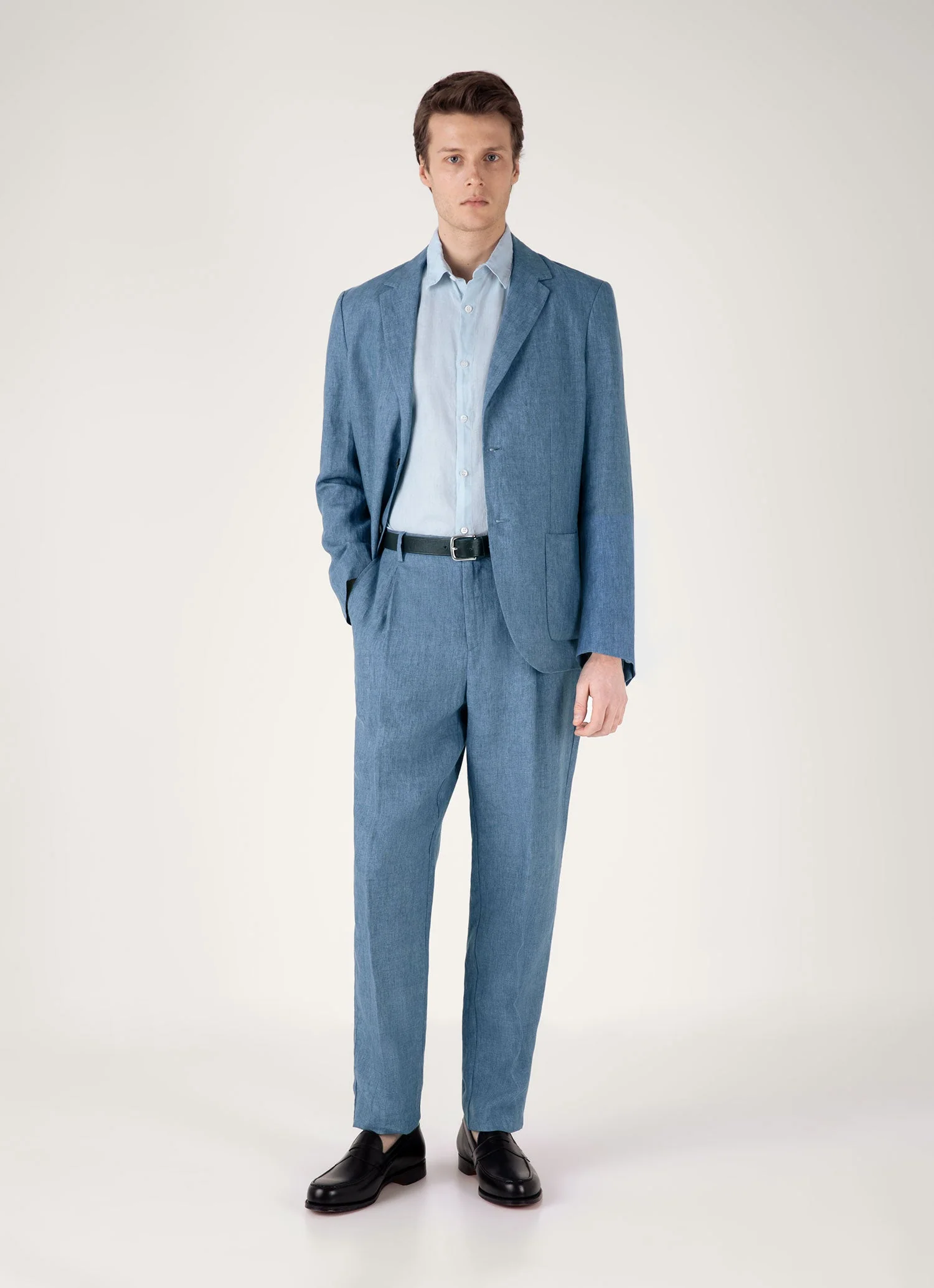 Men's Linen Shirt in Light Blue - Image 3