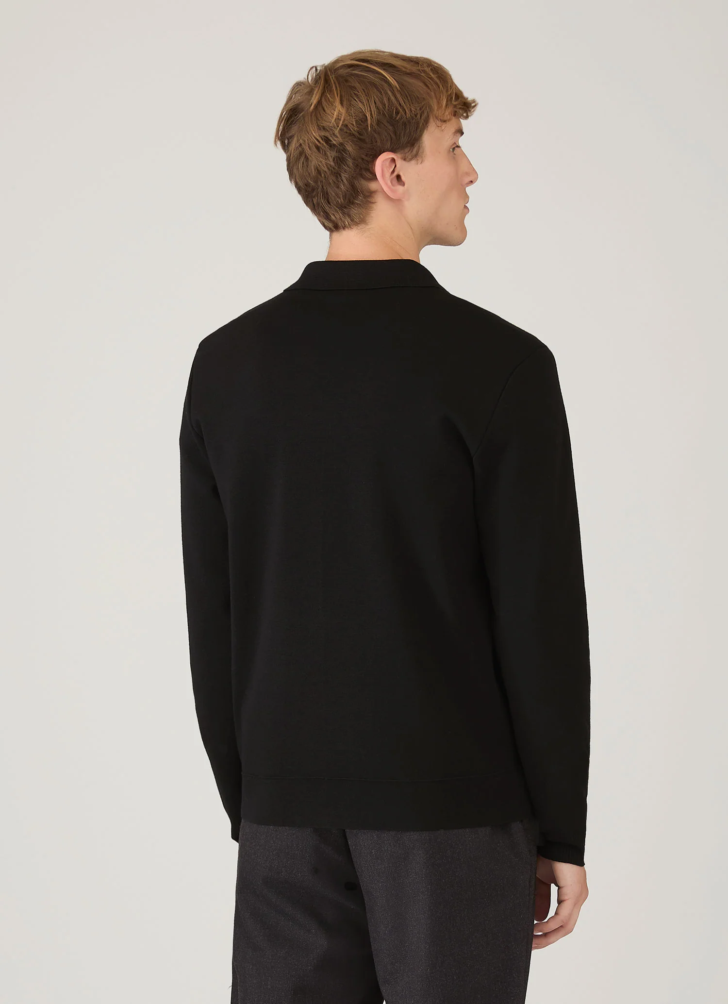 Men's Merino Milano Zip Jacket in Black - Image 5