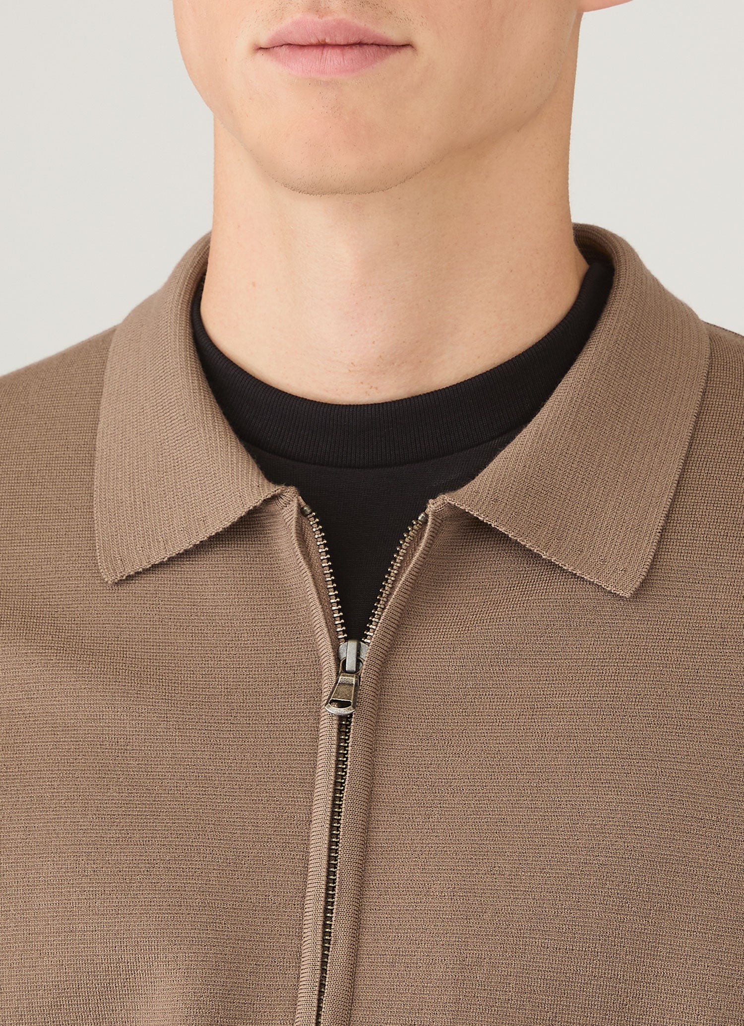 Men's Merino Milano Zip Jacket in Sandstone - Image 6