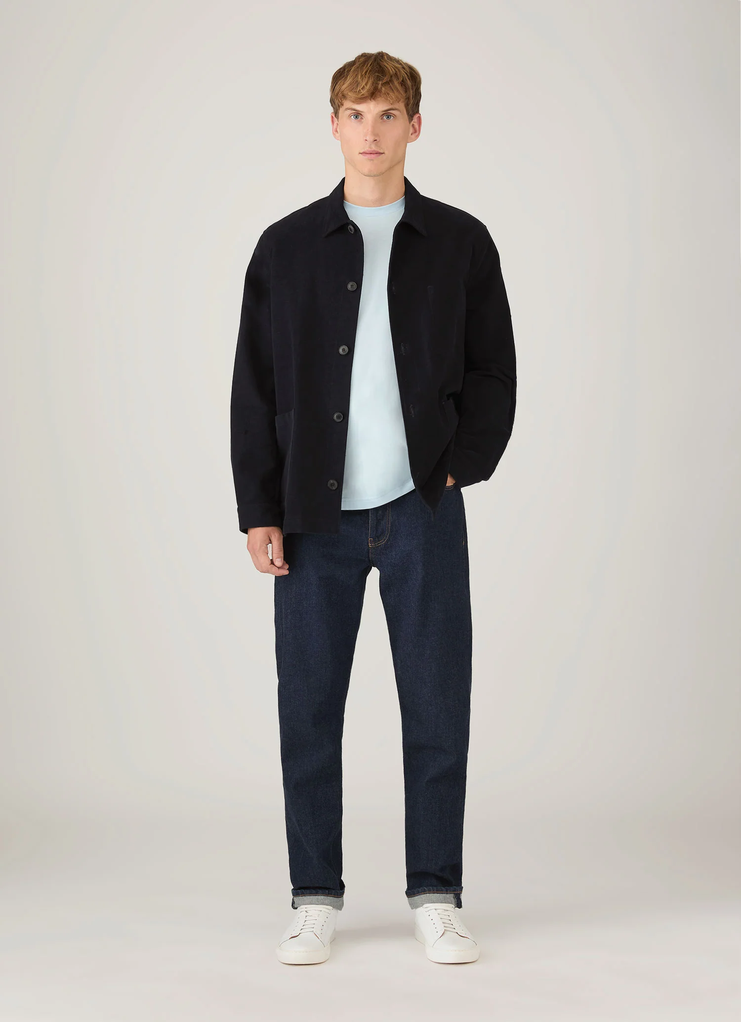 Men's Riviera Midweight T-shirt in Frost Blue - Image 3