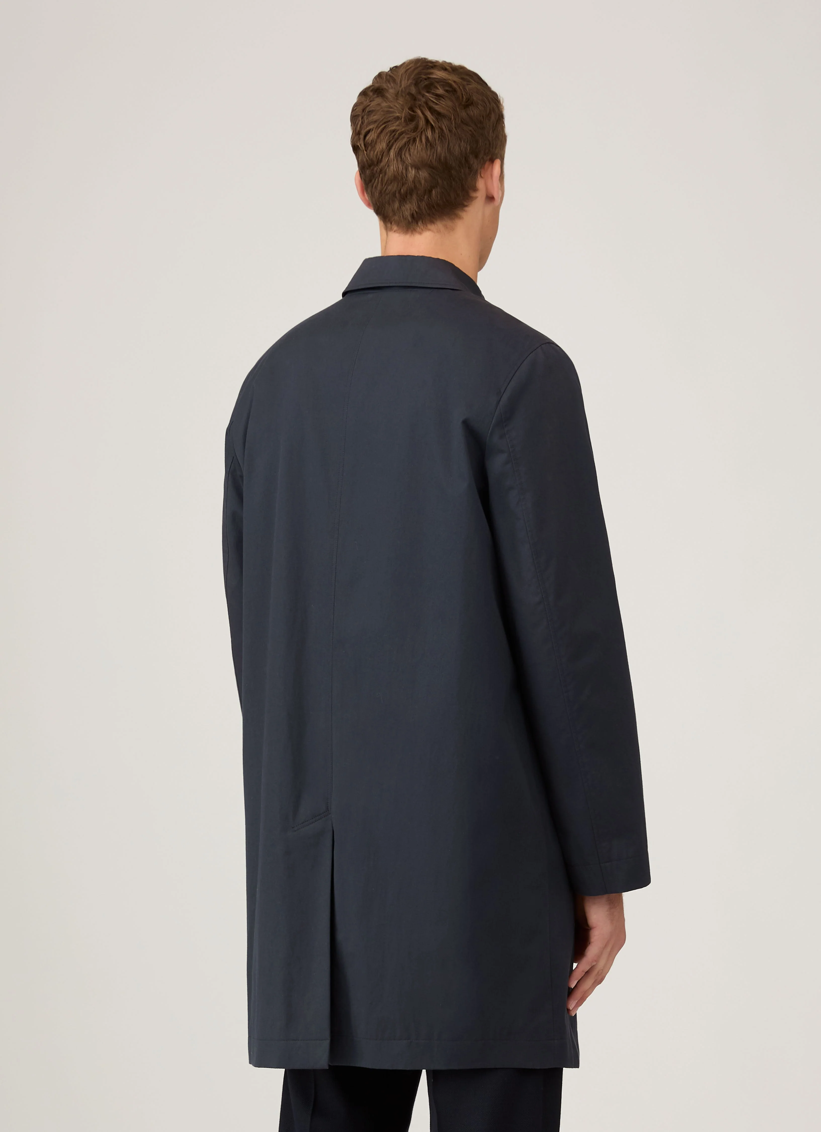Men's Showerproof Cotton Mac in Navy - Image 5