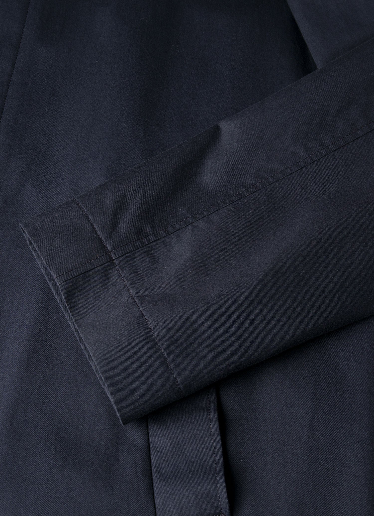 Men's Showerproof Cotton Mac in Navy - Image 7