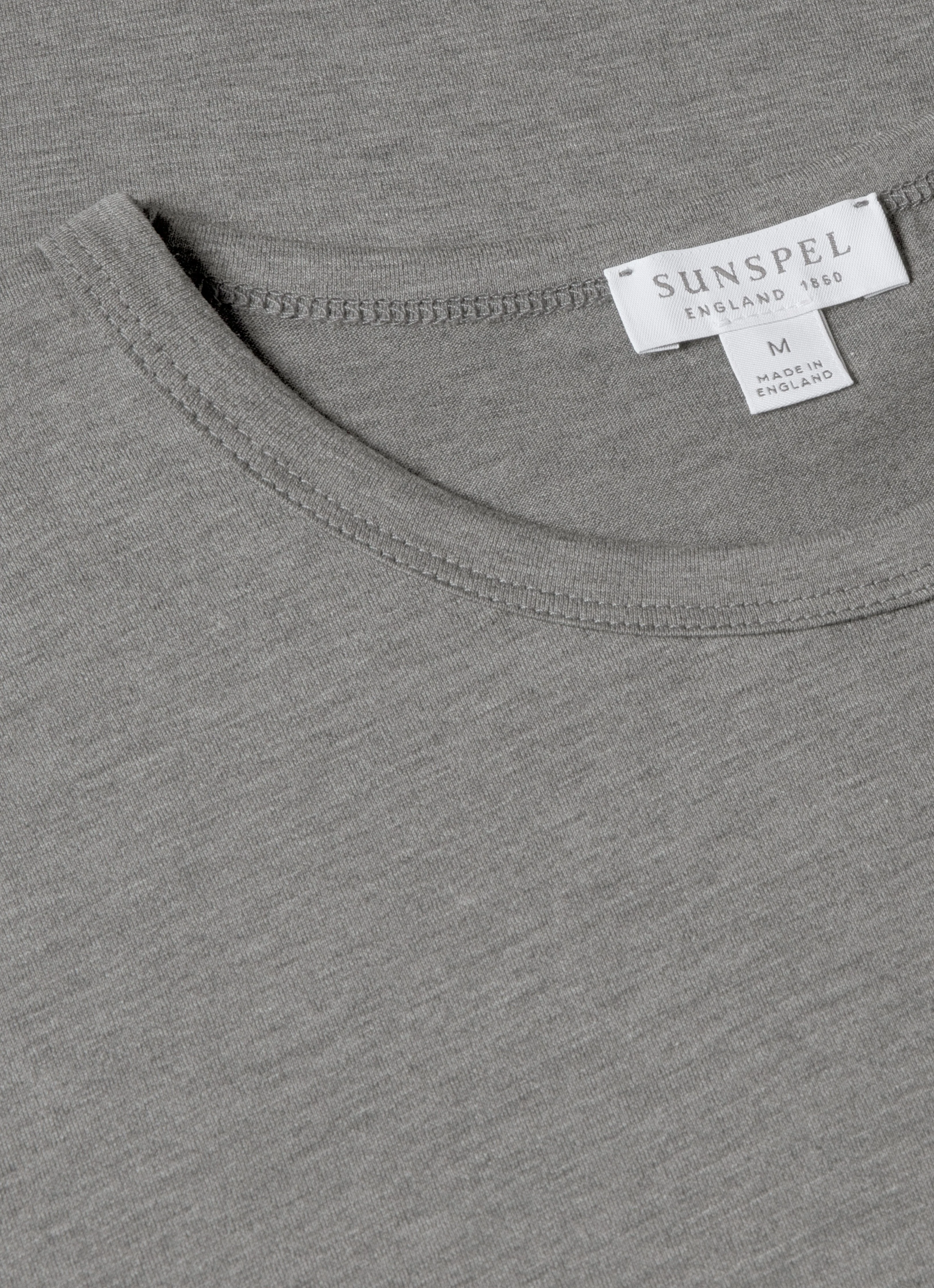 Men's Classic T-shirt in Charcoal Melange - Image 4